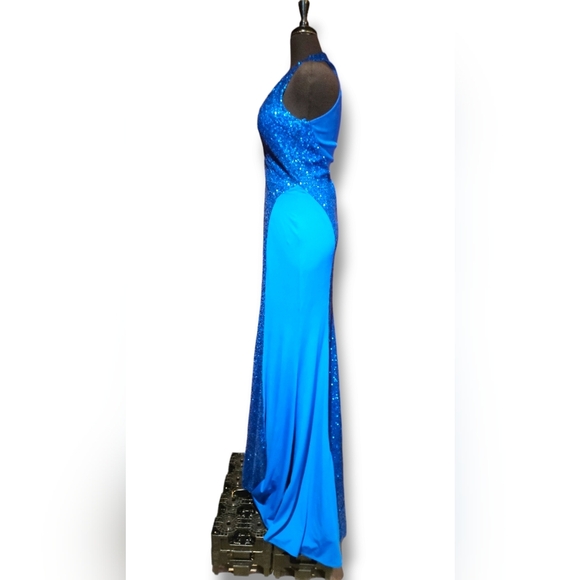 Blue Sequined floor-length  Stretchy gown. Size M To L - Picture 5 of 11